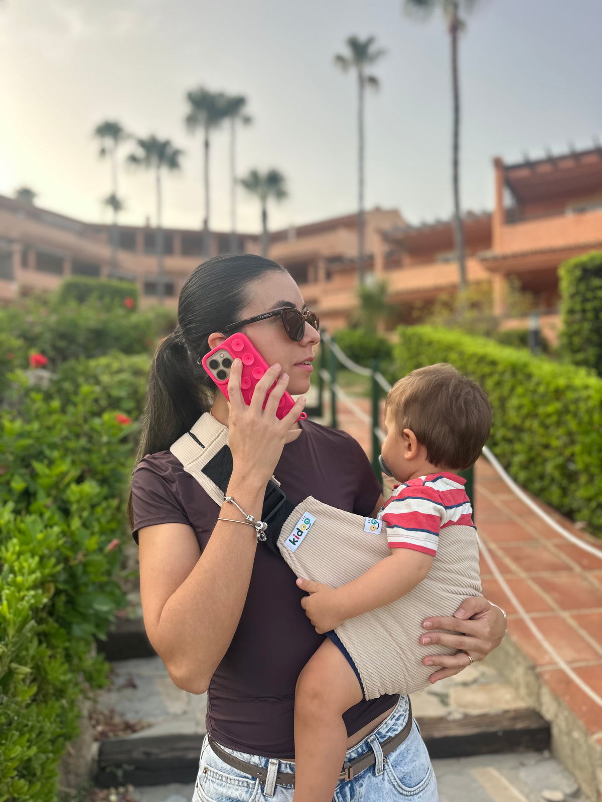 Kidoo Baby Carrier – Honey Beige
