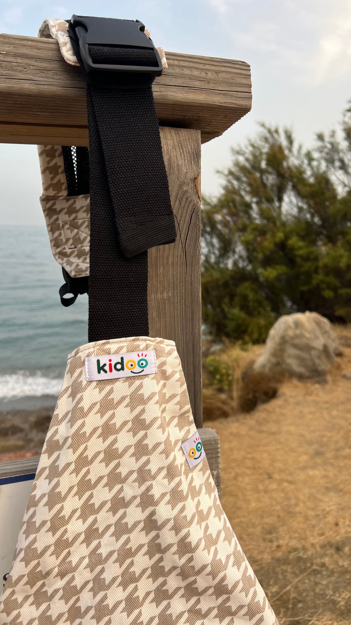 Kidoo Baby Carrier – Sand Beige