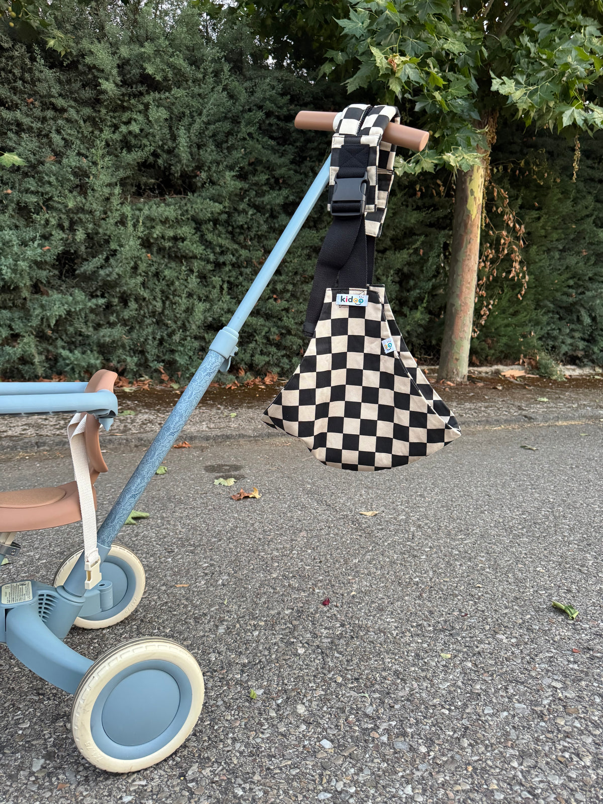 Kidoo Baby Carrier – Classic Chess
