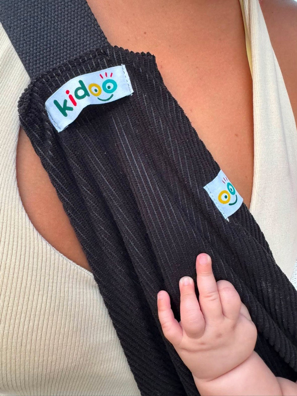 Kidoo Baby Carrier – Pirate Black